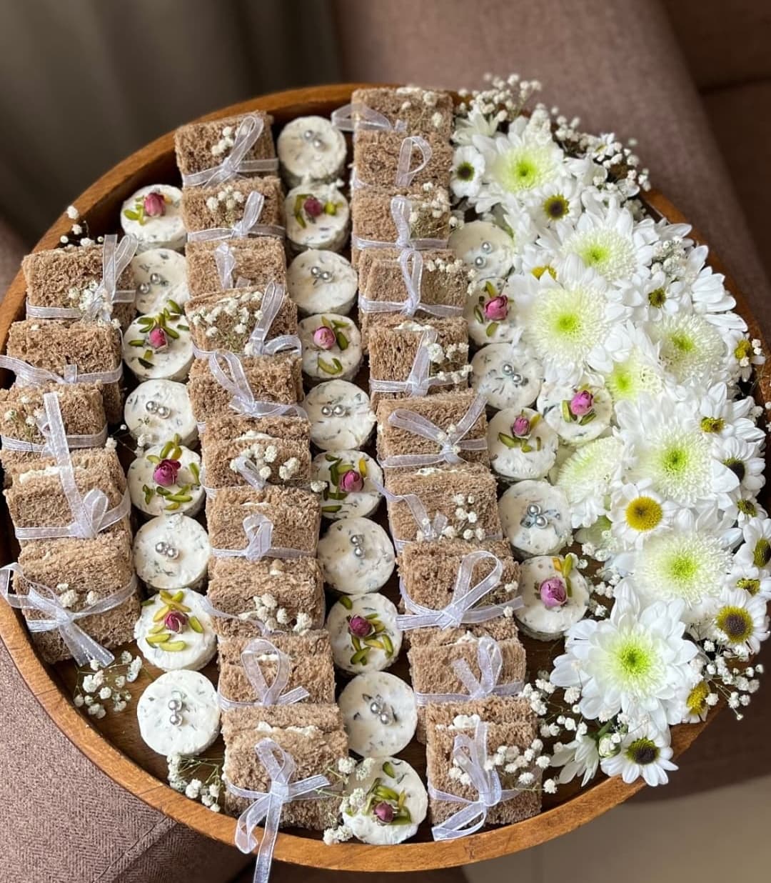 نون پنیر سفره عقد